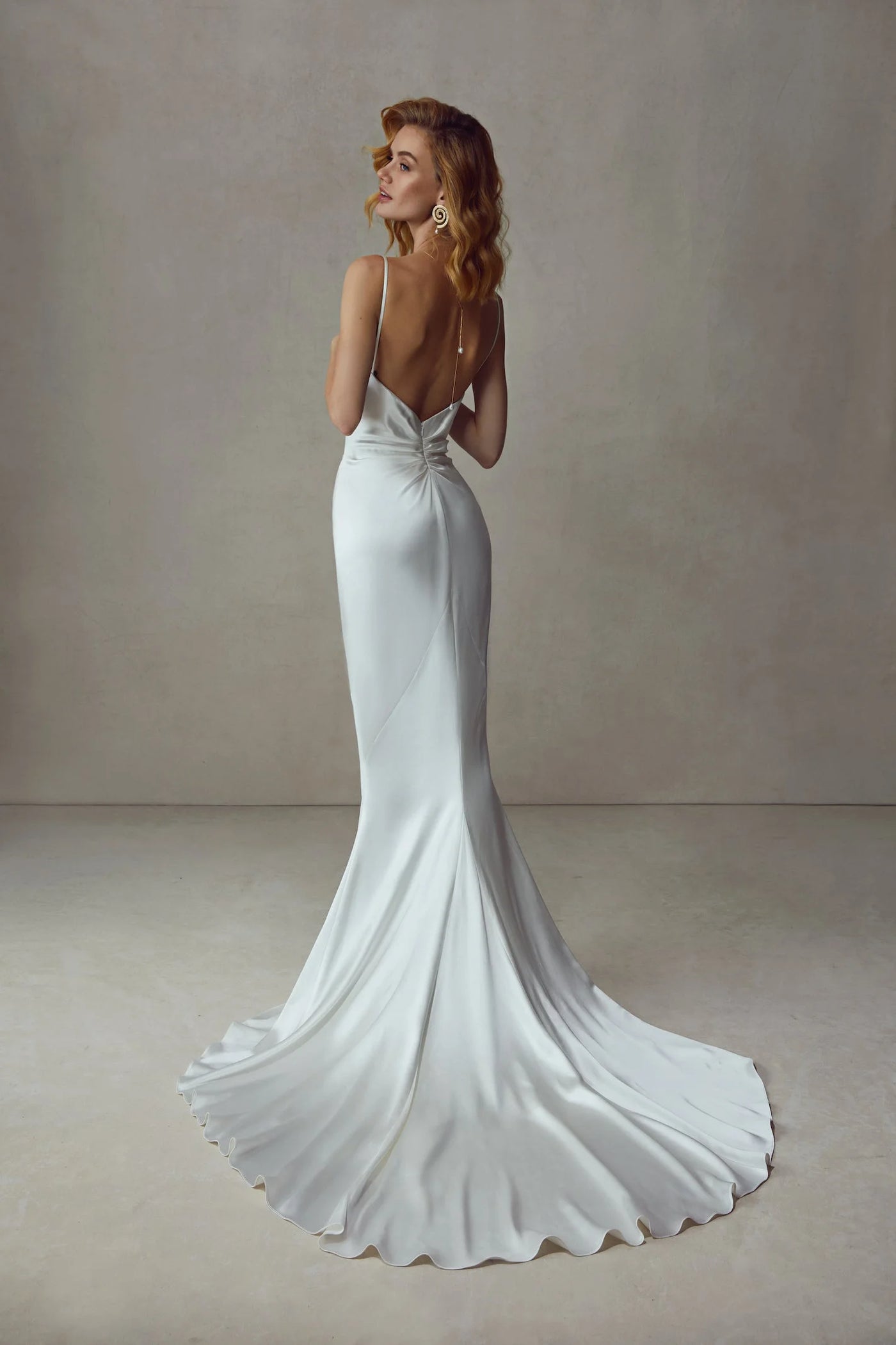 jane by design wedding dress Gown New:New Claremont Simple V Neck Burgundy Colour:WHITE/BLACK glitter sequins